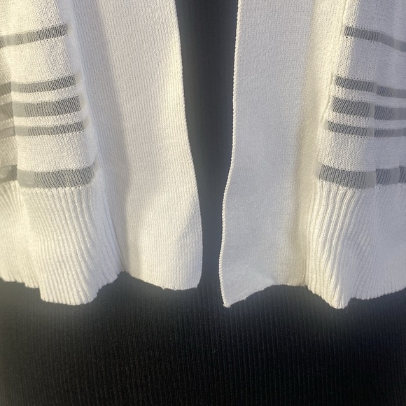 Calvin Klein White Partially Sheer Cardigan Sweater Wedding Cover Sz L NWT - Picture 3 of 8